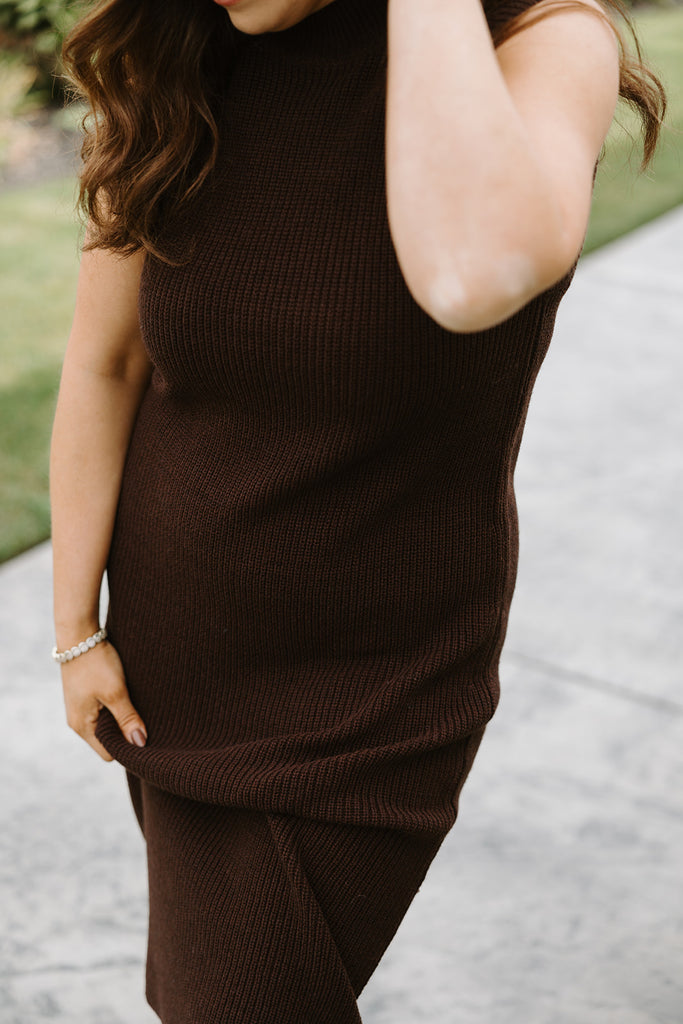 Sleeveless Knit Sweater Dress - Brown