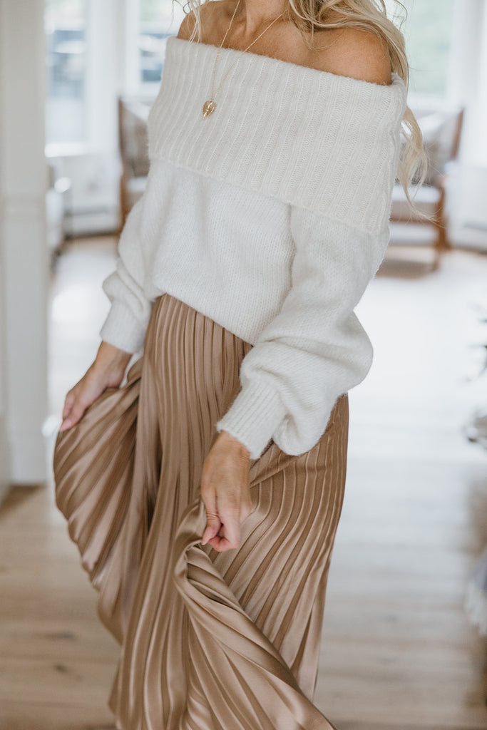 Pleated midi skirt champagne best sale