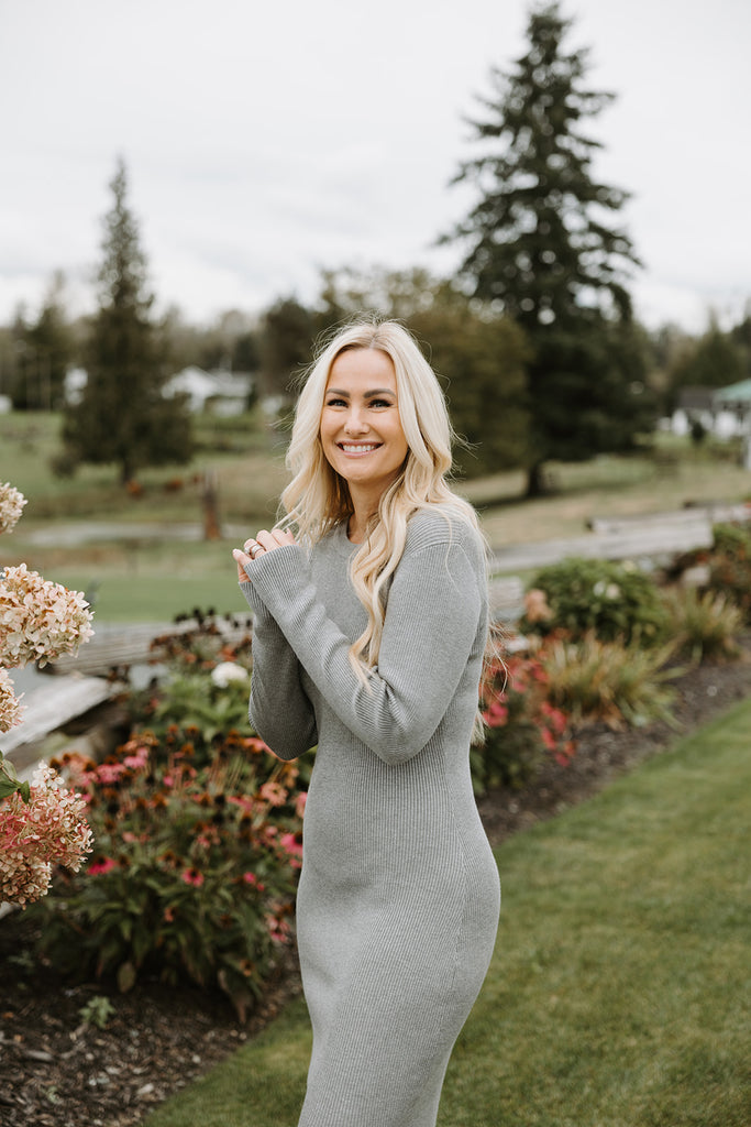 Long Sleeve Maxi Sweater Dress - Grey