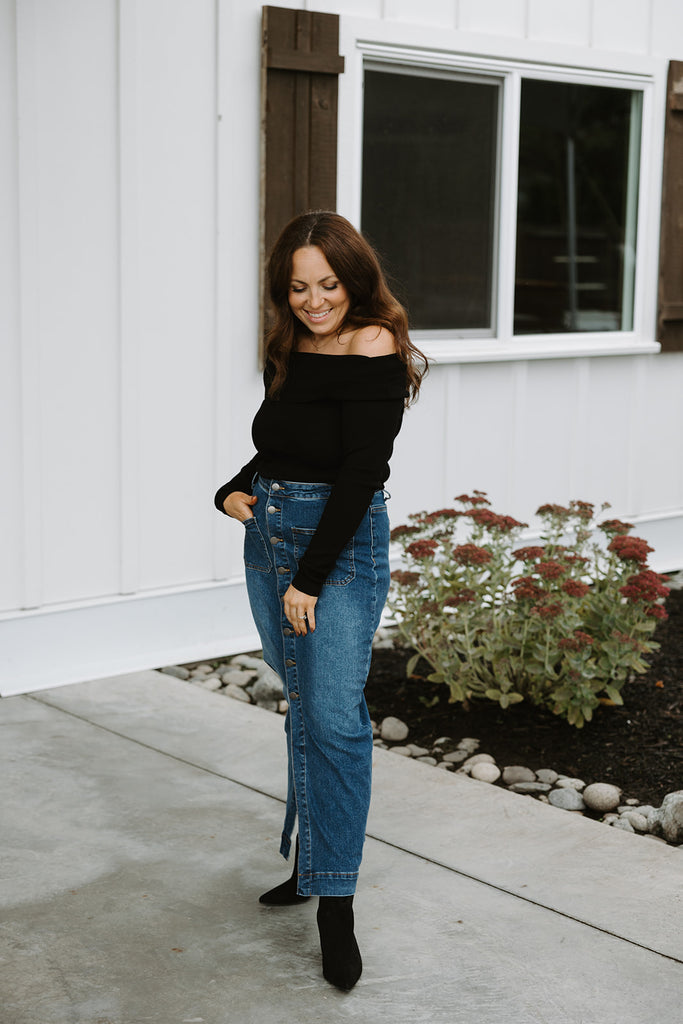 Classic Cut Off Shoulder Sweater