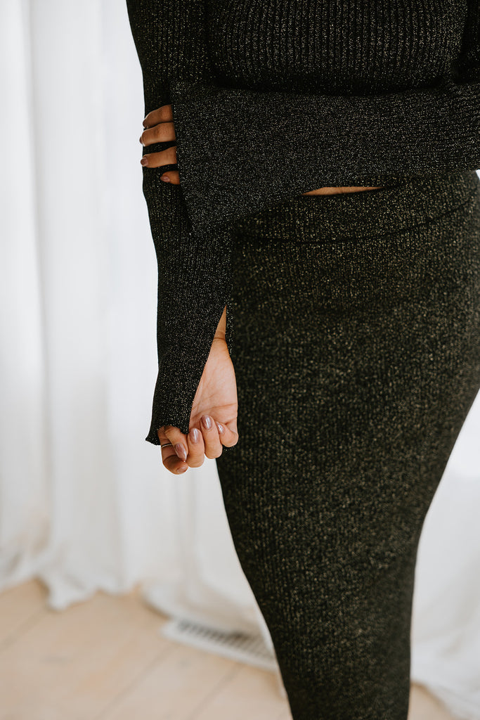 Knit Top & Skirt Set - Black/Gold