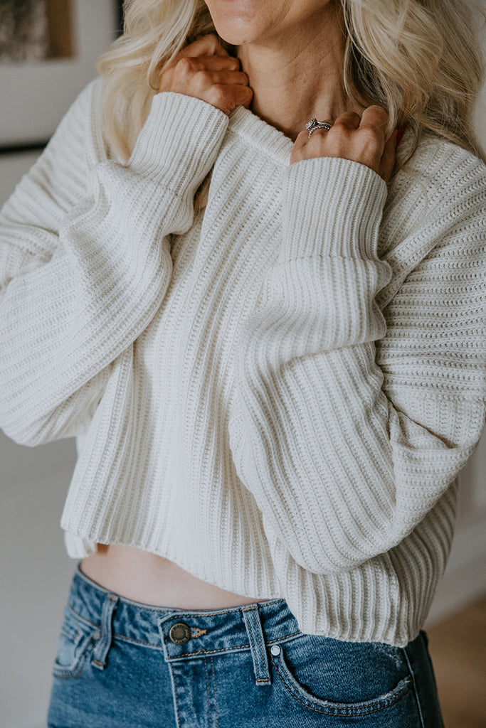 Ribbed Knit Cropped Sweater - Cream