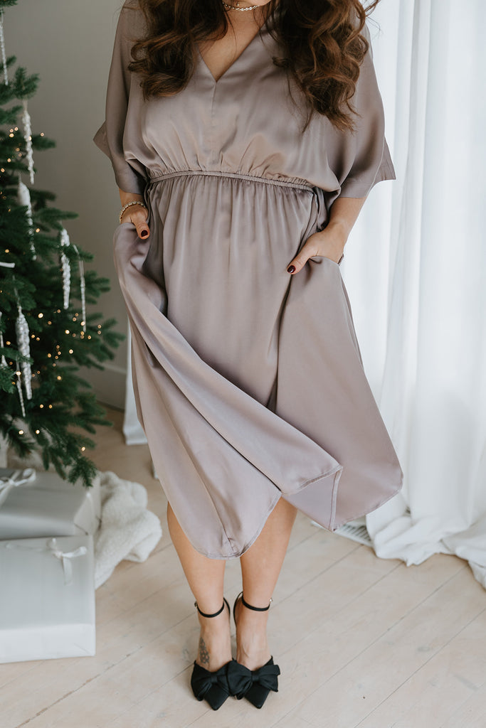 Flutter Sleeve Dress - Pewter