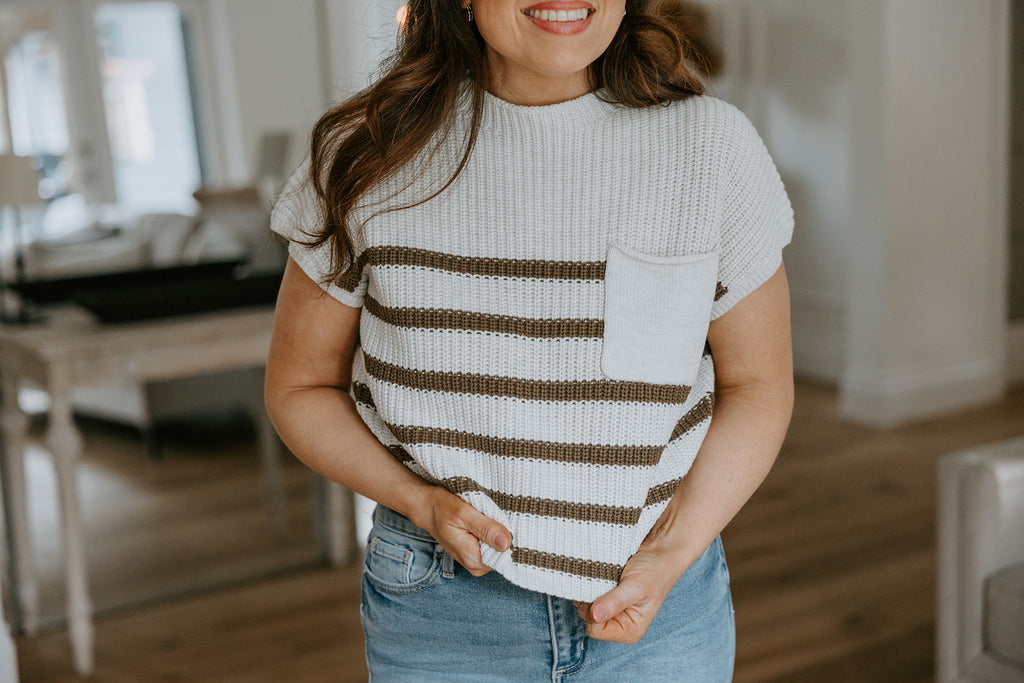 Short Sleeve Sweater Top - White/Green